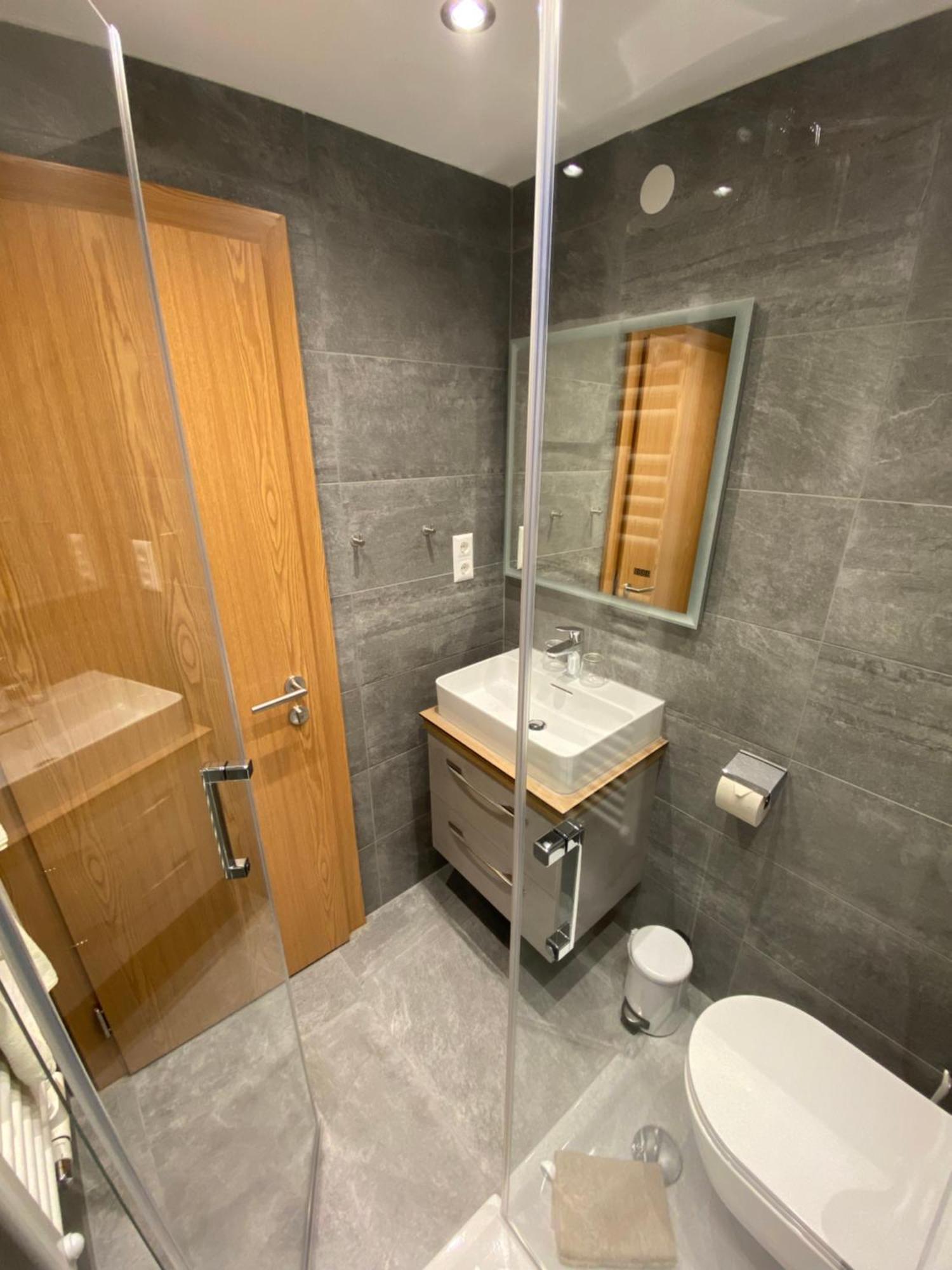 Active Apart Central Ried im Oberinntal Dış mekan fotoğraf